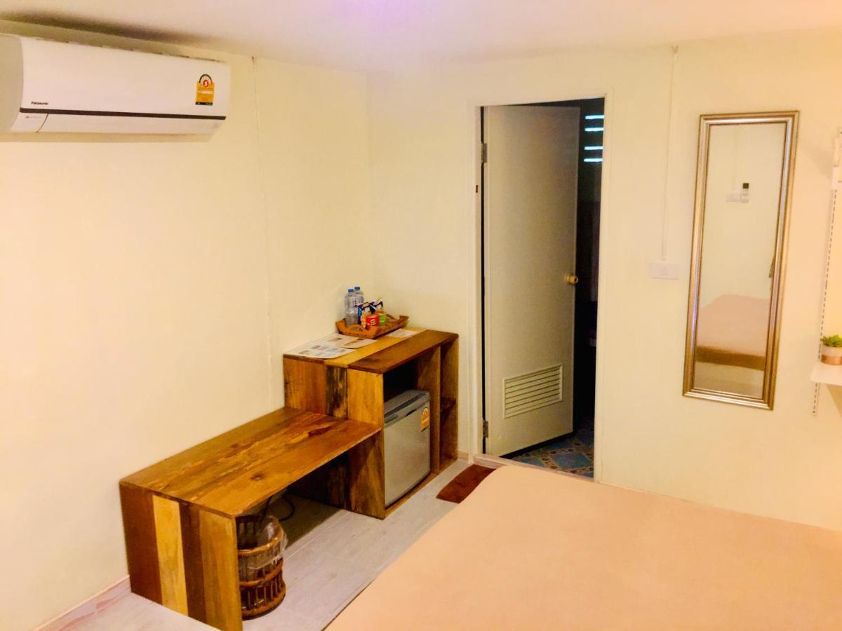 Mookies 4* Koh Mook