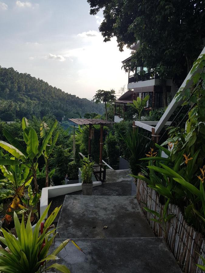 Balcony Villa