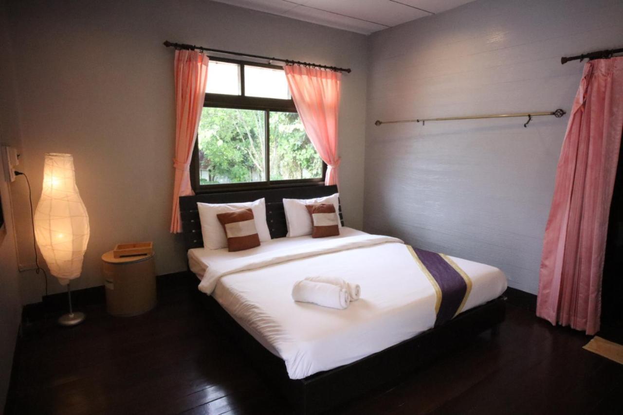 Marina Hut Guest house 2*
