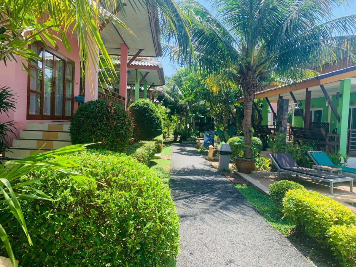 Hotel Pinky & - Sha Extra 4*