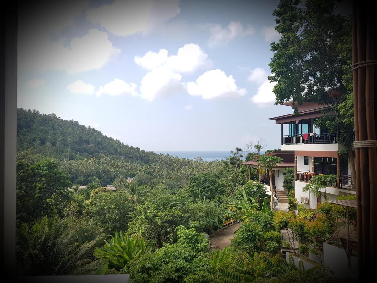 Balcony Villa *