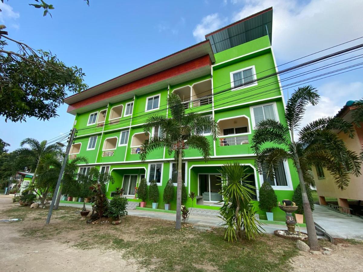 Budchui Hostel Koh Tao