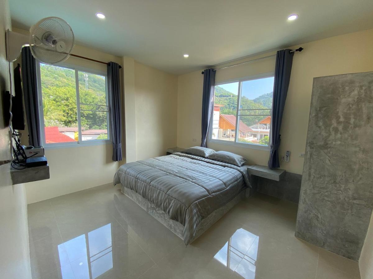 Budchui Hostel Koh Tao