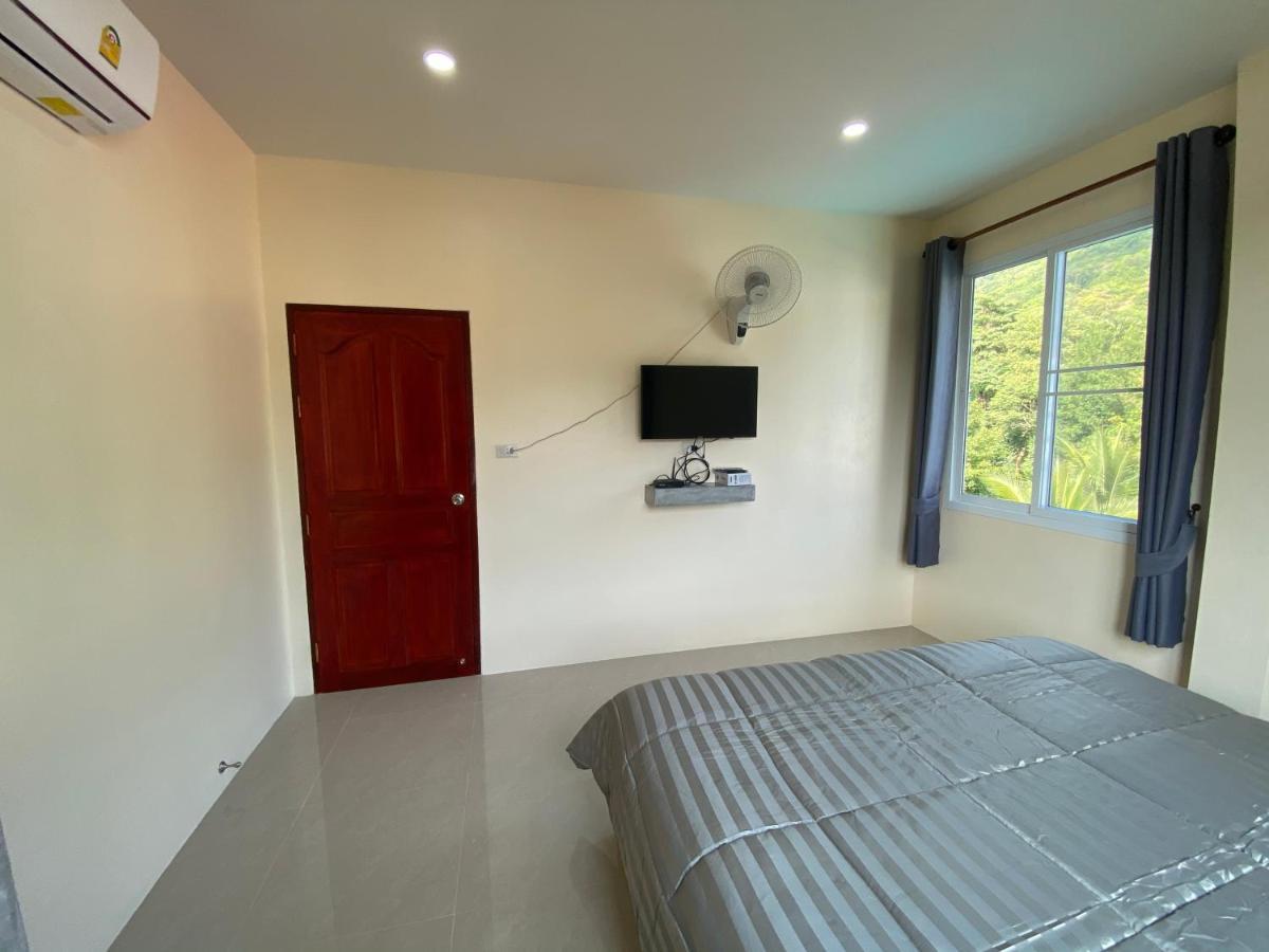 Budchui Koh Tao