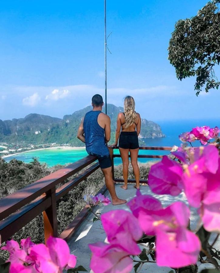 Phi Phi Bonita