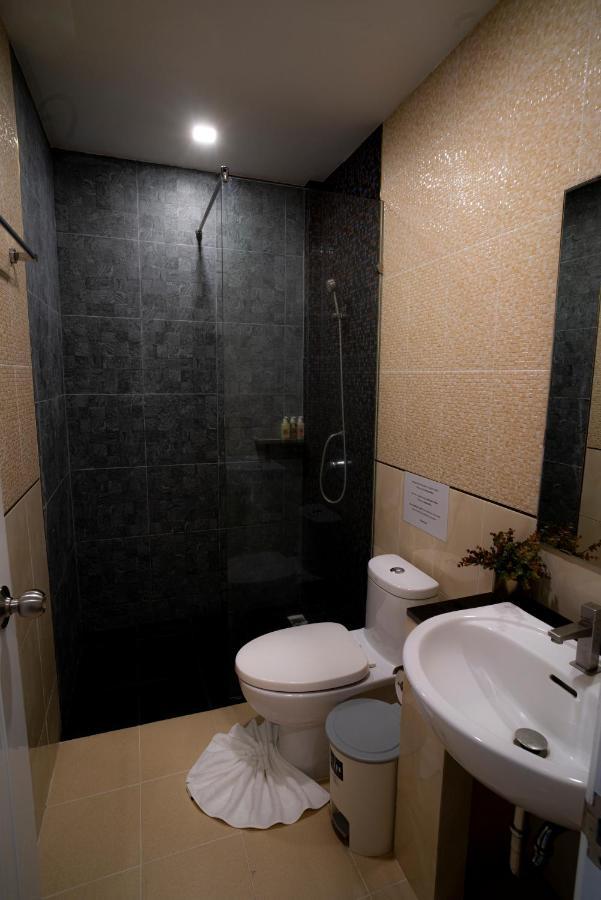 Ban'S Avenue Guesthouse