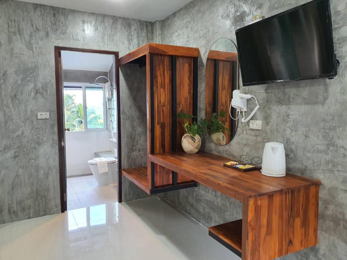 Life 2* Koh Tao