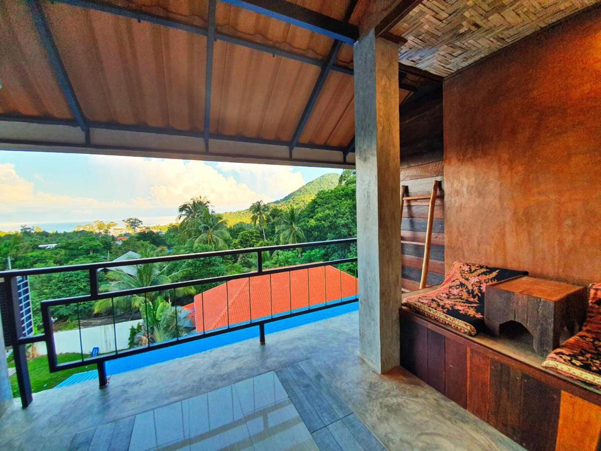 Resort Life Koh Tao