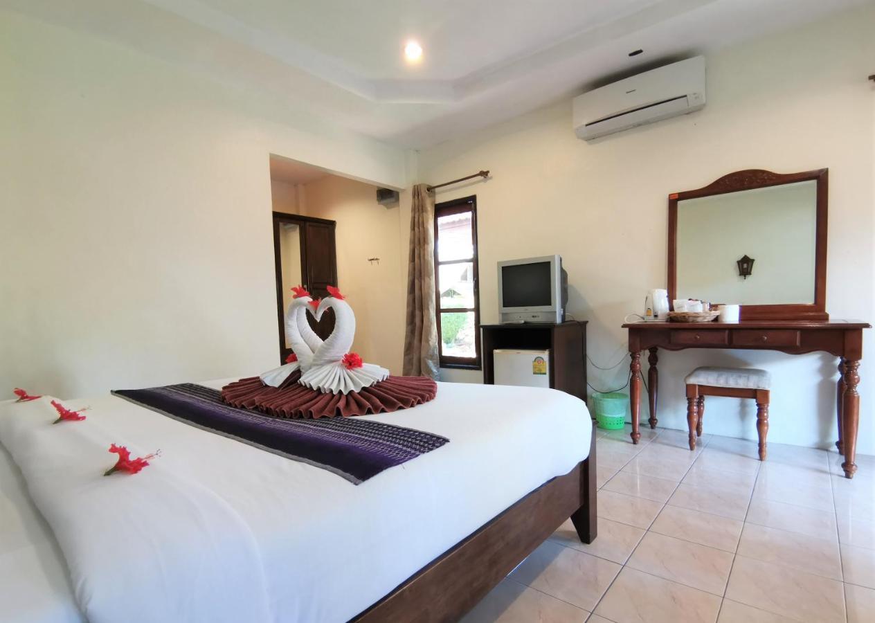 Lanta White Rock Resort Koh Lanta