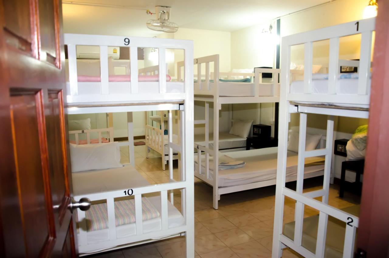 Hotel Ibiza Phi Phi Don