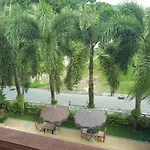 Baan Chayna Hotel