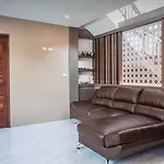 Poonsiri Private Pool Villa Aonang