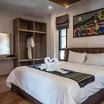 Poonsiri Private Pool Villa Aonang