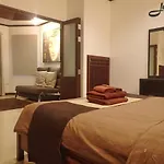 Jurassic Mountain Resort & Fishing Park