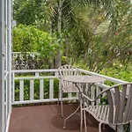 Sakarin Valley Resort