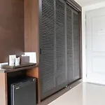 Oyo 971 Chawlada Hotel