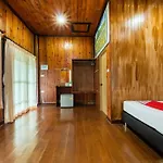Oyo 75336 Blue Resort & Spa