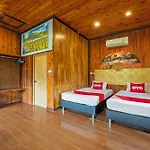 Oyo 75336 Blue Resort & Spa