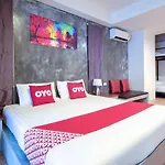 Oyo 75307 The Morning Minihouse Aonang