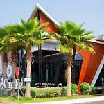 Saint Tropez Resort