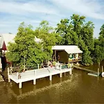 Baan Bon Resort Bang Tabun