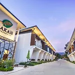 Makan Resort