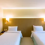 Hotel On Hilltop