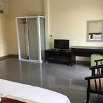 Siriburi Resort