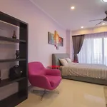 View Talay 3 Beach Apartments