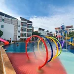 Saint Tropez Beach Hotel