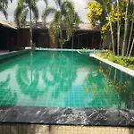 Suanhom Resort
