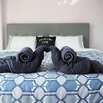 Maharak Resort