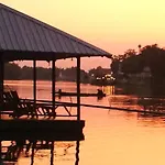 River Marina Resort