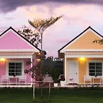 Chiangkhan Gallery Resort