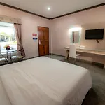 Martina Hotel Surin