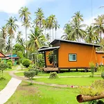 Koh Kood Far East Resort