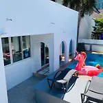 Jomtien Party Villa 4 Bedroom
