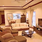 Koh Chang 6 Bedroom Villa With Private Pool And Garden