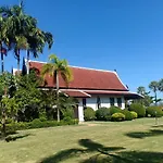Gardenia Oceanfront Villa