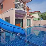Pattaya Pool Villa
