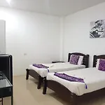 Phet Cha-Am Plaza And Resort