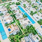 Talay Tara Resort