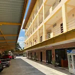 Jirasin Hotel & Apartment