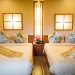 Lee Wine Ruk Thai Resort
