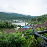 Lee Wine Ruk Thai Resort