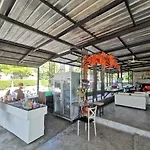 De Coco House