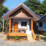 Yahle Villa เยห์เล่วิลล่า