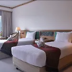 Mandarin Golden Valley Hotel And Resort