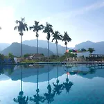 Oyo 416 Golden Nakara Resort Maesai