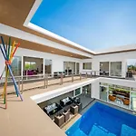 Davinci Pool Villa Pattaya